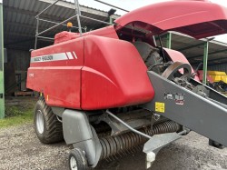 2011 Massey Ferguson 2150, Standard Packer